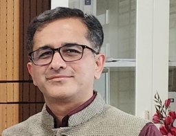 Dr Jyoteesh Malhotra